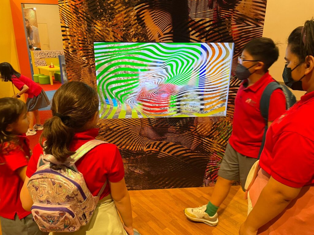 821b9903 d5a8 4089 b953 b9b59f155d90 11